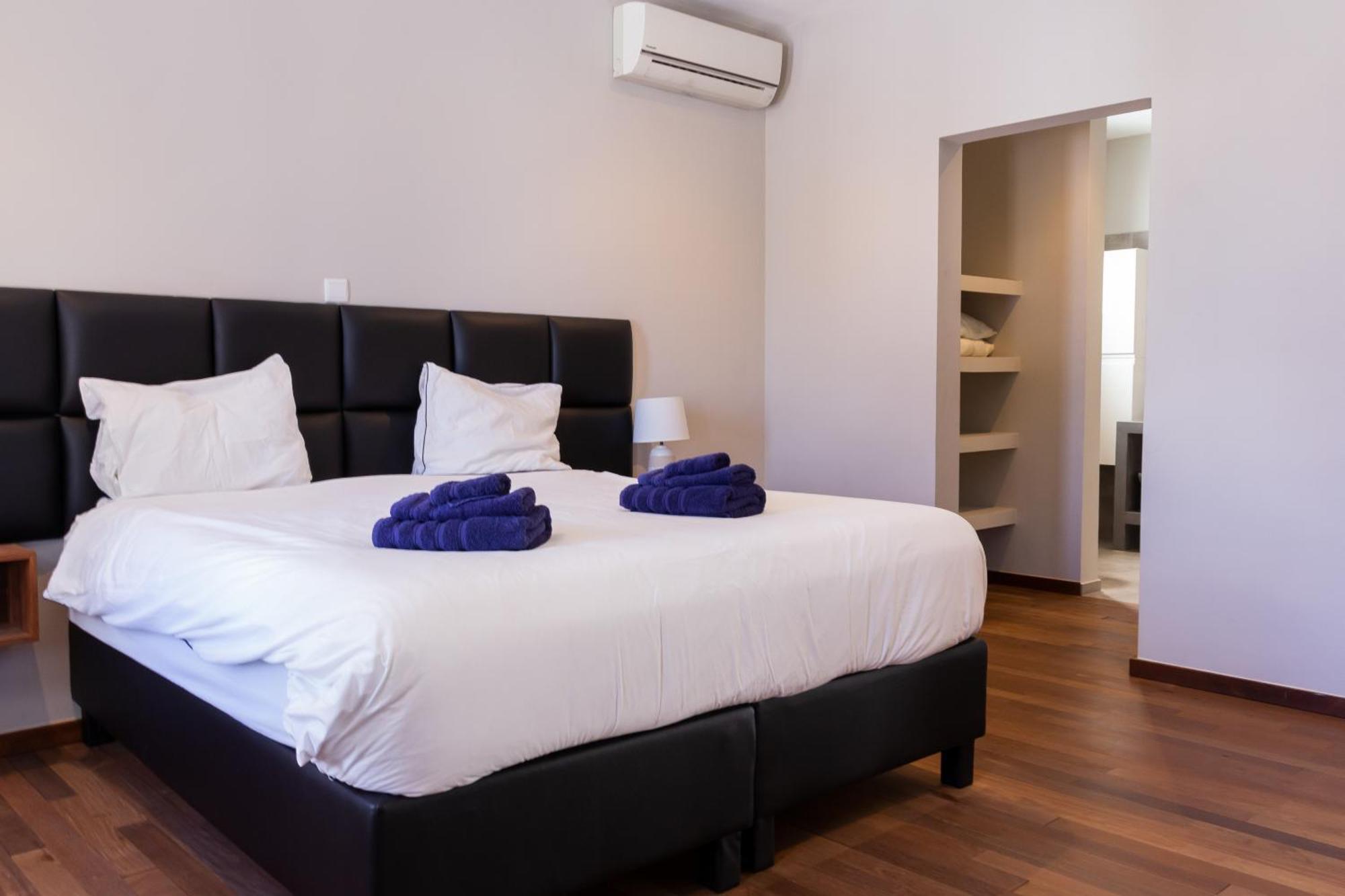 Stylish 4 Bedroom Modern Villa Design, Walking Distance From The Beach Jan Thiel Dış mekan fotoğraf
