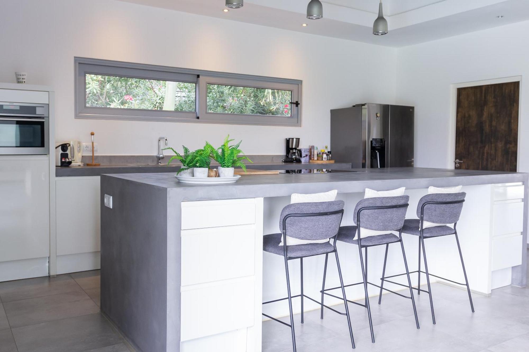 Stylish 4 Bedroom Modern Villa Design, Walking Distance From The Beach Jan Thiel Dış mekan fotoğraf