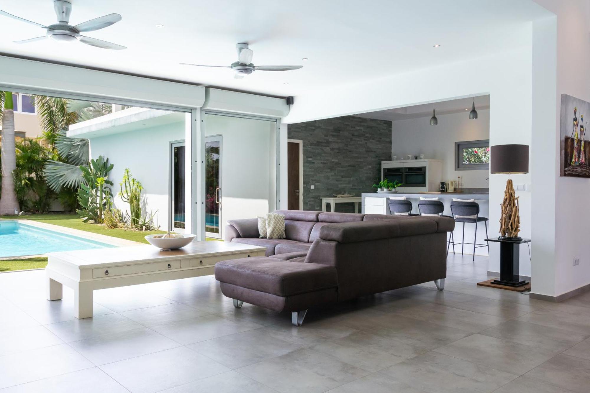 Stylish 4 Bedroom Modern Villa Design, Walking Distance From The Beach Jan Thiel Dış mekan fotoğraf
