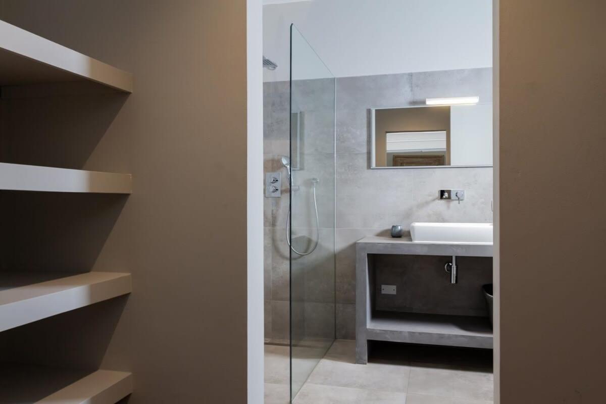 Stylish 4 Bedroom Modern Villa Design, Walking Distance From The Beach Jan Thiel Dış mekan fotoğraf
